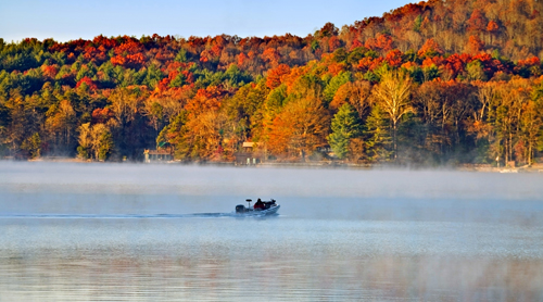 27" TV Screen Image #194 Autumn Boating (Screen Print Only. 27 Inch TV Prop Not Included)