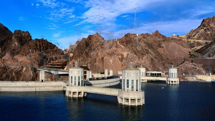 42" TV Screen Image #133 Hoover Dam (Screen Print Only. 42 Inch TV Prop Not Included)